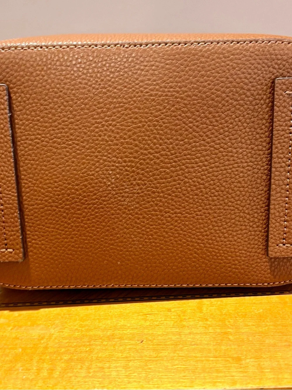 Marc Jacobs Brown Pebbled Leather Shoulder Bag with Gold Hardware - Picture 5 of 8